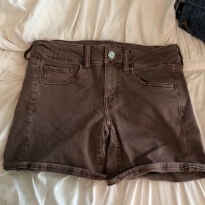 light brown American Eagle shorts midi